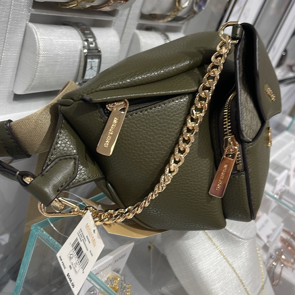 Michael Kors Maisie Lg Leather 2-in-1 Sling Waist Fanny Packs Crossbody Olive 
… - Picture 3 of 16